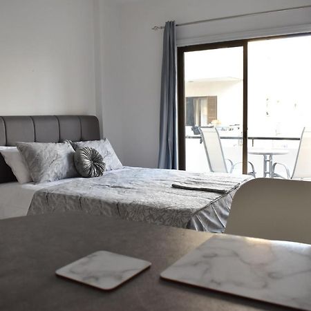 Marias Apartment - In City Centre,Near Beach Larnaca Exterior photo