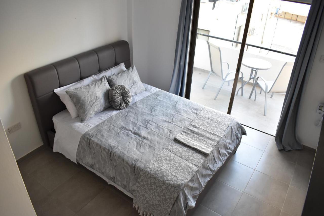 Marias Apartment - In City Centre,Near Beach Larnaca Exterior photo